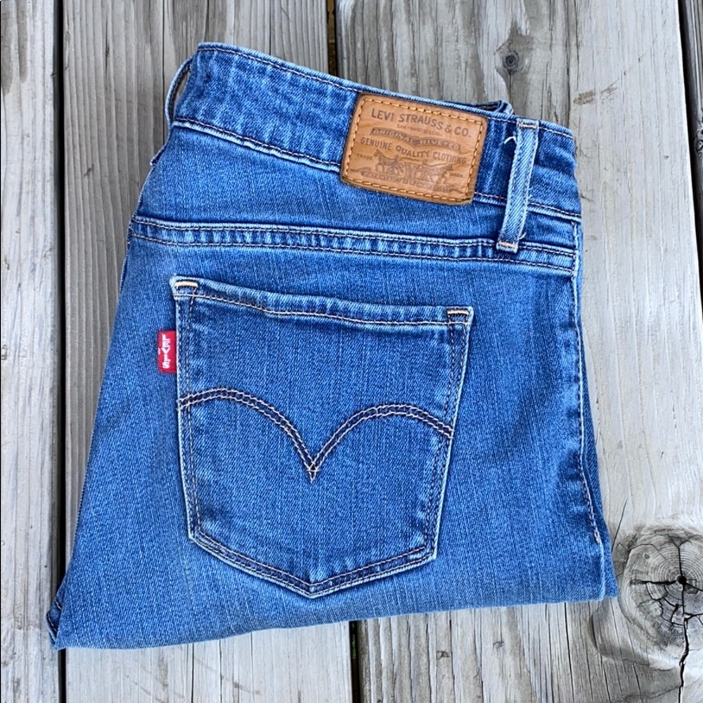 Levi’s 711 Skinny Jeans Women’s size 28 Blue Denim